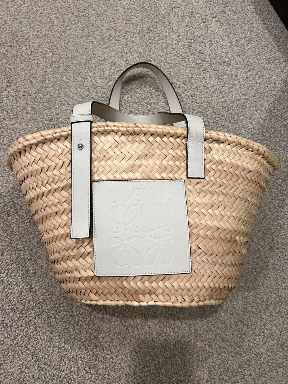 Loewe Natural Straw Tote with White Leather Trim - Picture 4 of 9